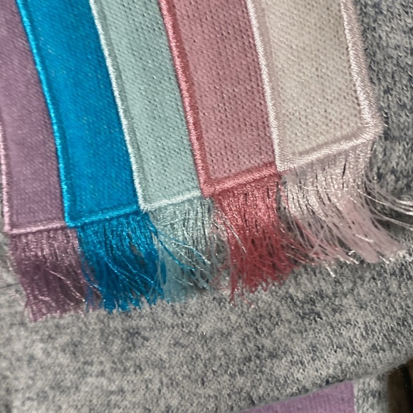 🌈ROBeez heather gray rainbow outfit - Picture 11 of 16